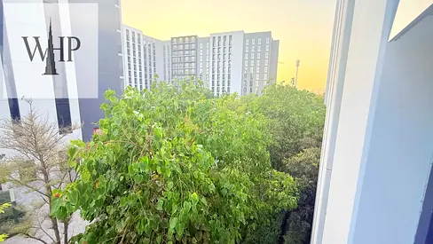 Luxurious 1BR Open View Parking Free Swimming Pool