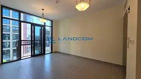 Studio Near Metro Station|For Family and Executive