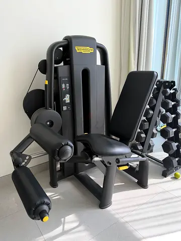Technologym Leg curl