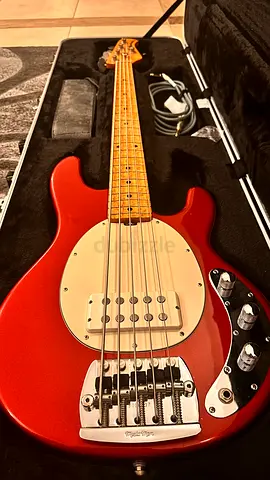 Musicman StingRay 5-String Bass with Hard Case