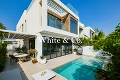 Upgraded | Corner Unit | Private Pool