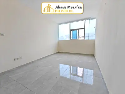 FOR BACHELOR,s ASTAF//2BHK AVAILABLE WITH 2WASHROOMS BALCONY ALSO HAVE// EASY EXIT TO DUBAI NEAR SAHARA CENTRE AND NEAR RTA BUS STOP LAST UNIT AL NAHDA SHARJAH