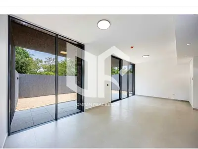 🔥🏡 Golden Opportunity to Own a Townhouse at an Unbeatable Price!