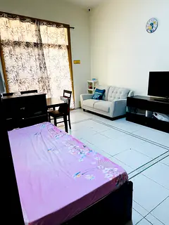 Executive spacious Room for Rent