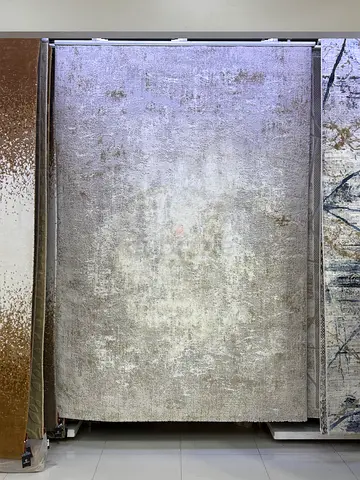 Light grey modern area rug - low pile, neutral tone