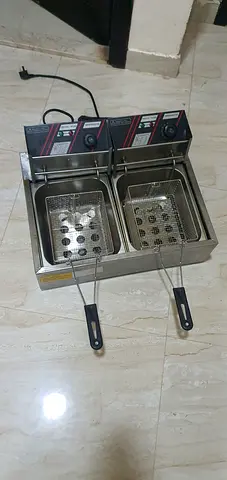 Double Electric Deep Fryer - Commercial Countertop, 2x Fry Baskets