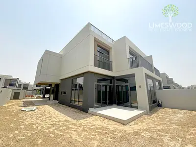 4BR Villa plus Maids Room | The Pulse Beachfront 2