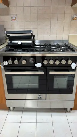 Gas and oven
