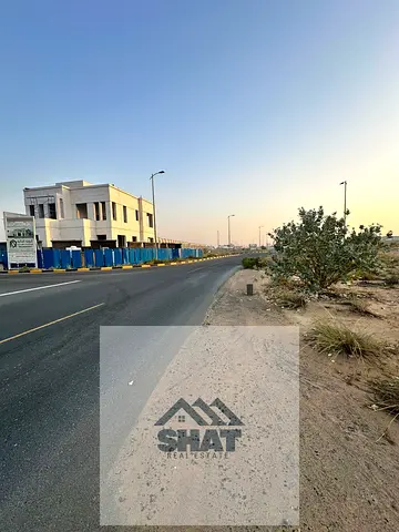 Unique opportunity G + 4 floors commercial residential plot FREEHOLD FOR ARAB Nationalities Commercial Muwaleh - Al Falah – Sharjah