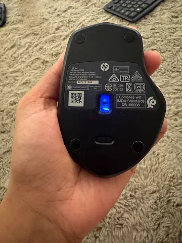 Hp Wireless 280 with Thumb grip (Almost New)