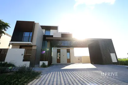 Corner Unit | Brand New | Ready To Move In