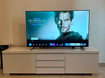 55-inch Smart LED TV in Excellent Condition