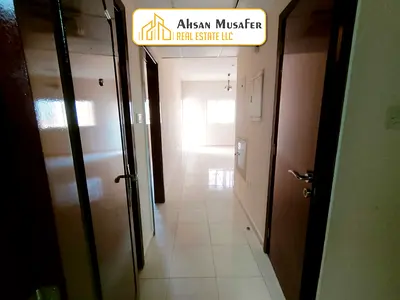 ((NO COMMISSION)) 1BHK APARTMENT WITH 2WASHROOMS+Balcony \\NEAT AND CLEAN APARTMENT\\ Commercial MUWAILEH SHARJAH