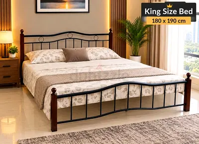 King Size Metal & Wood Bed Frame 180 x 190 cm - Good Condition