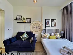 12 cheques | Luxury furnished | High floor |