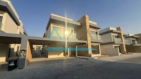 Standalone Spacious 6BR Villa | Costa Brava 1 | Garden & Lagoon View