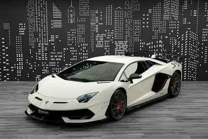 LAMBORGHINI | AVENTADOR SVJ | 1 OF 900 UNITS | MINT CONDITION