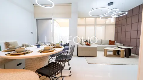 Upgraded | Fully Furnished | Vacant Now