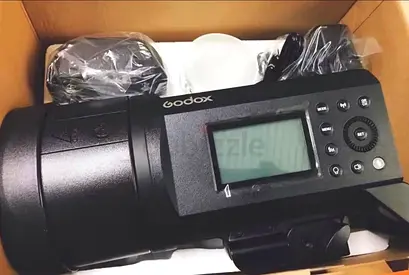 Godox AD600 Pro falsh new