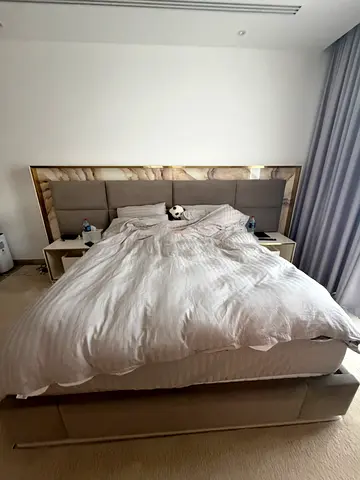 Bedroom set