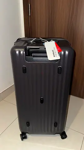 Echolac Celestra supertrunk luggage