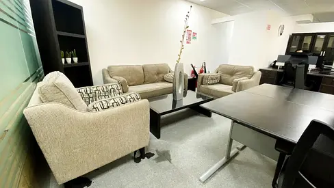 Furnished | Partitioned | High Floor