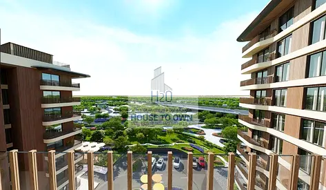 Mid-Floor | Open Road & Community Views