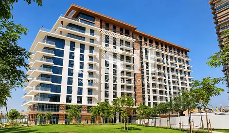 Vacant | Brand New | Park View | Huge Layout