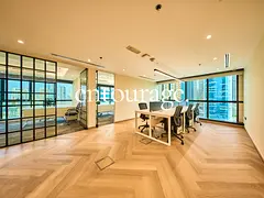 Turnkey Office| Corner unit| Grade A