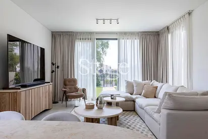 Best Location | Vacant | Close to Amenities