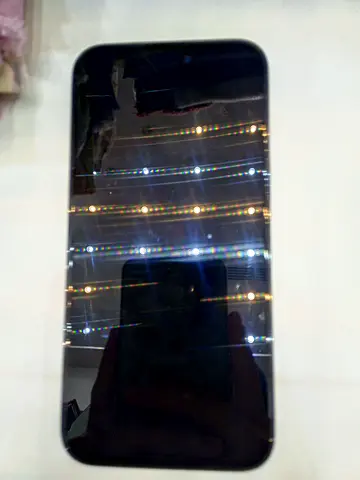 Used smartphone with glass screen - needs inspection (screen off)