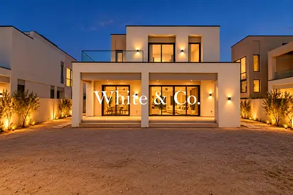 Large Plot | Perfect Location | Vacant OT