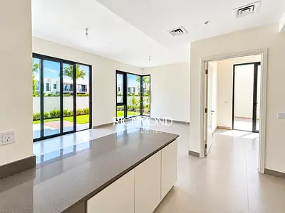 Well Maintained I Semi Furnished I Spacious Layout