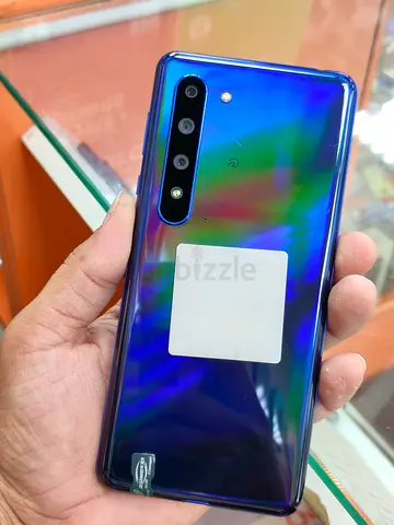 AQUOS R5 smartphone with quad rear cameras - good condition