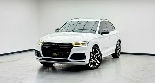 2018 Audi SQ5 Quattro, Full Service History, Carbon Fiber Interior, Fully Loaded, GCC