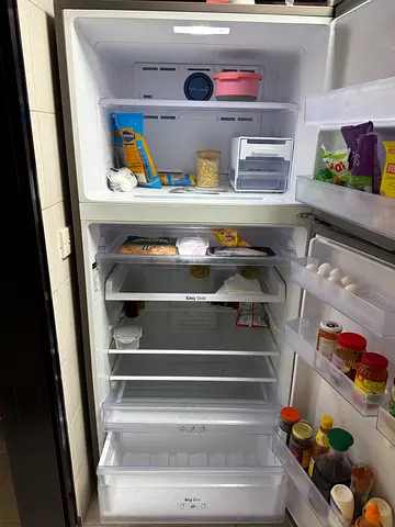 Used double-door refrigerator in good working condition | 220-240 V | 120W | 750 Liters