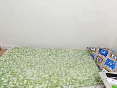 Executive bed space for 1200 aed