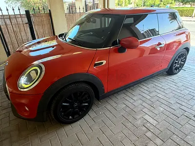 URgent to sell MiNi cooper 2021 GCC low Km