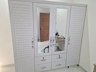 White 4-Door Wardrobe with Mirrors and Drawers - Perfect Condition