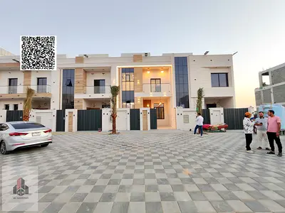 Distinctive townhouse for sale on the main street at an attractive price