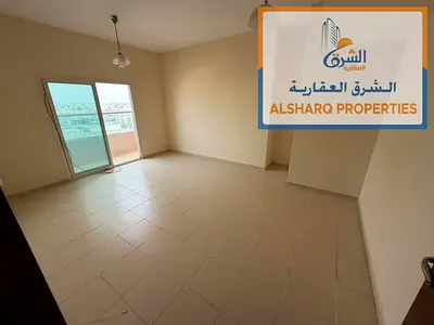 غرفتين وصالة _بلكونة _ حمامين_خزائن بالحائط_ تكييف مركزي _سهولة الخروج إلى الشارقة ودبي