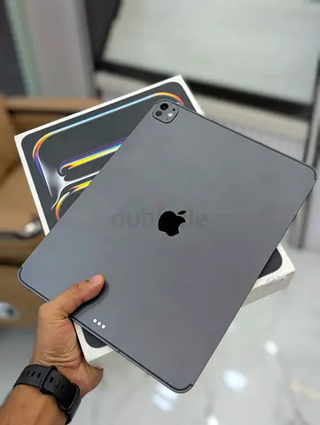 iPad Pro 13 inch M5 256GB 100% SIM CARD BLACK