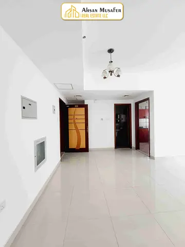 //STUDIO AVAILABLE KITCHEN SEPARATE+PARKING FREE +4CHQS// EASY EXIT TO DUBAI NEAR RTA BUS STOP LAST UNIT STUDIO