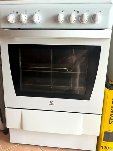 Electric gas range