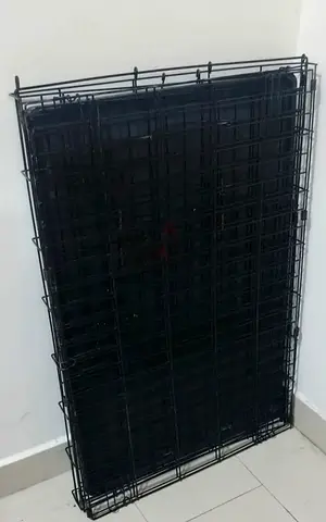 Foldable Metal Dog/Cat Crate (collapsible, black) - Good condition