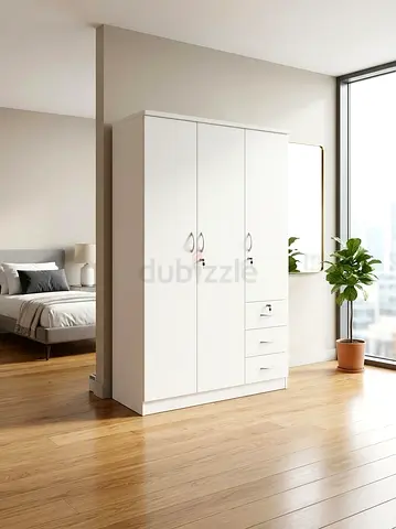 Brand new 3door cabinet White colour made in Thailand