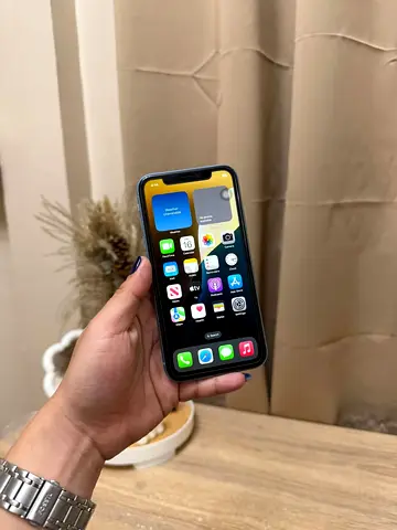 IPHONE XR 64 GB BLUE EDITION - WIFI USED ONLY PERSONAL USED