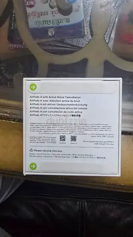 Apple AirPods 4 with ANC – New