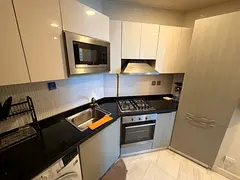 Spacious Corner Studio- Largest Layout- Bright with Natural Light