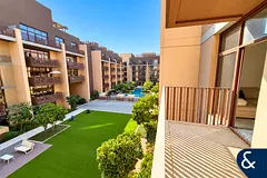 Vacant | Pool View | Ellington | Furnished
